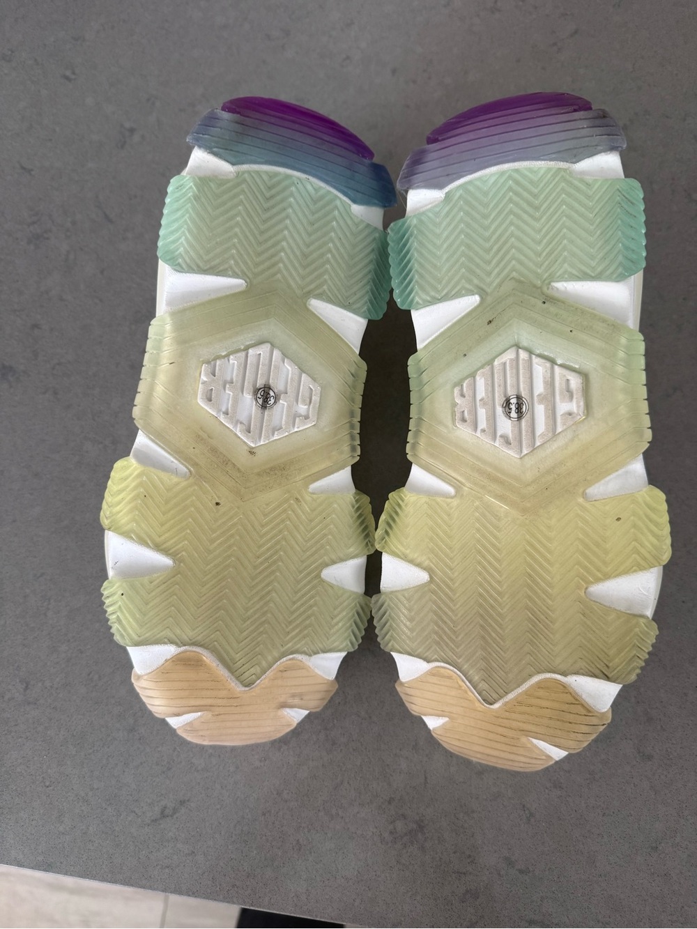 Kurt Geiger White Slip-On Sneakers with Rainbow Logo 8 Excellent condition - Picture 5 of 7